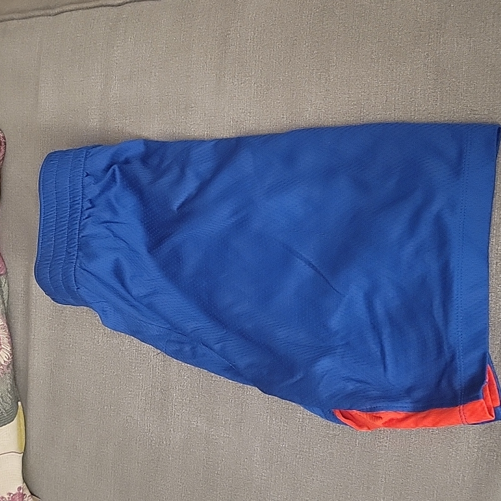 Boys shorts - Picture 2 of 2